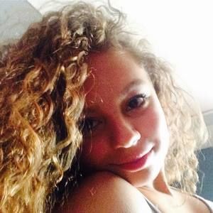 Meet your Posher, Lacey-bree